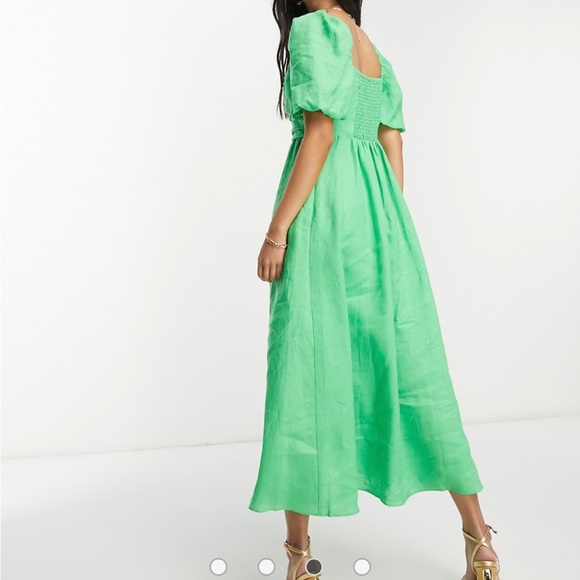 Forever New puff sleeve midi dress in green - Picture 3 of 6